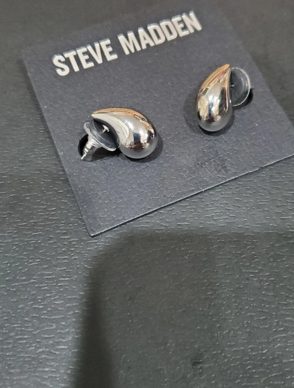 Steve Madden silver tone minimalist feminine dainty tear drop earrings brand new